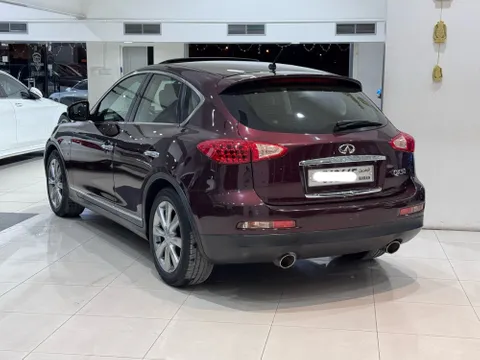 Discover undefined undefined Exterior Interior Images.Find all aspects and details of cars.