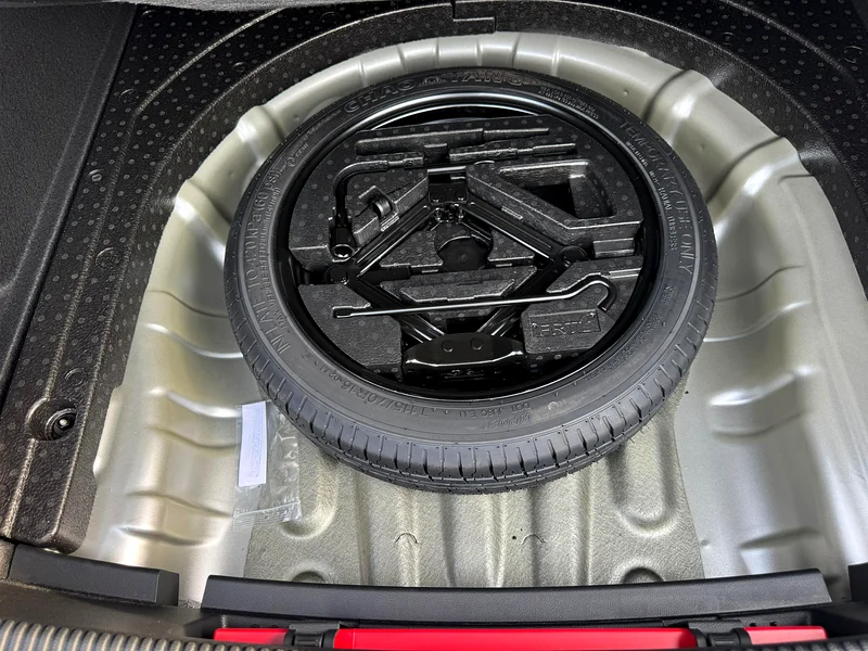 Standard 1.5L Petrol MT 2025 