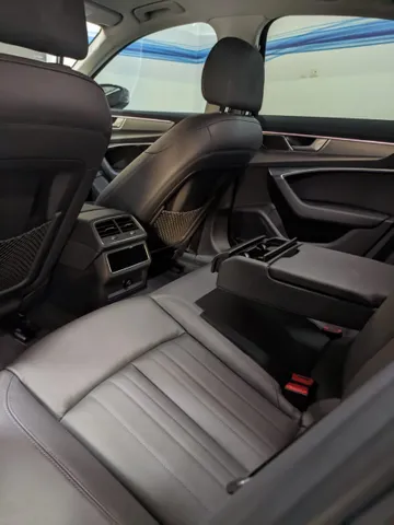 Discover undefined undefined Exterior Interior Images.Find all aspects and details of cars.