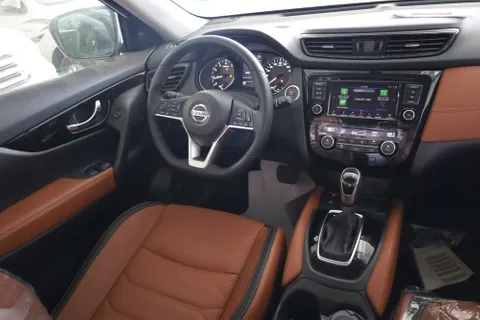 New Nissan X-Trail 2.5 SL 4WD 7-Seater 2022