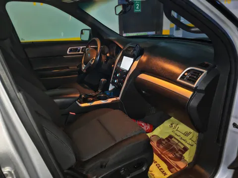 Ford Explorer XLT 2013