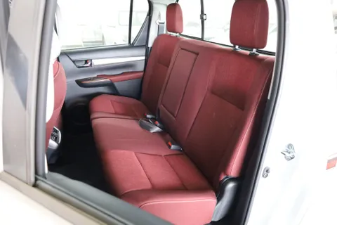 New Toyota Hilux 2.8L S GLX Double Cab DSL 4x4 2024