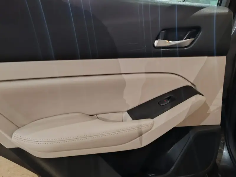 Nissan Altima 2021