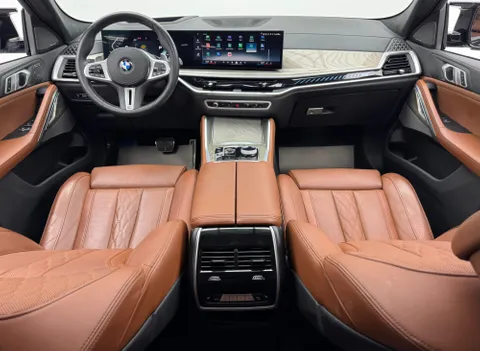 BMW X6 M60i xDrive 2024