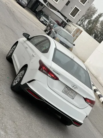 Discover undefined undefined Exterior Interior Images.Find all aspects and details of cars.