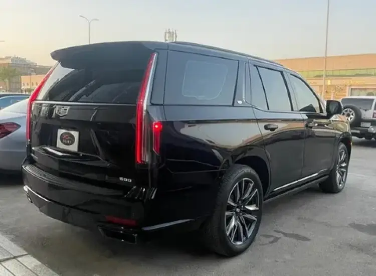 cadillac escalade image Cadillac ESCALADE 2021