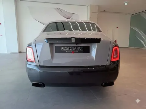 Rolls Royce Phantom 2023