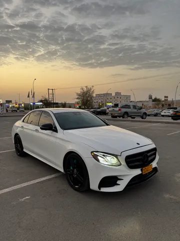 Mercedes-Benz 300 2019
