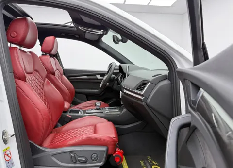 Audi SQ5 3.0 TFSI quattro 354 HP 2018