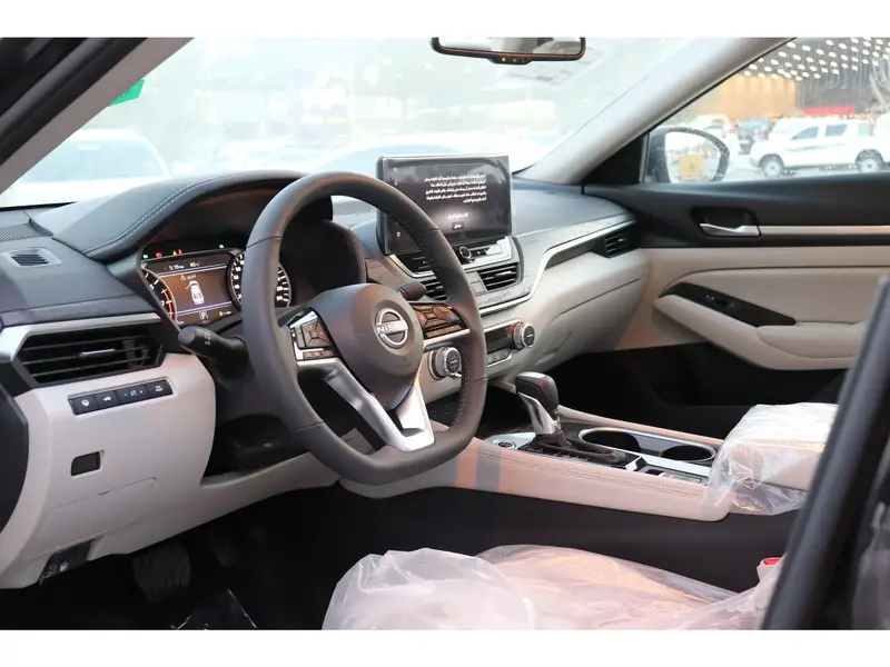 Nissan Altima 2024