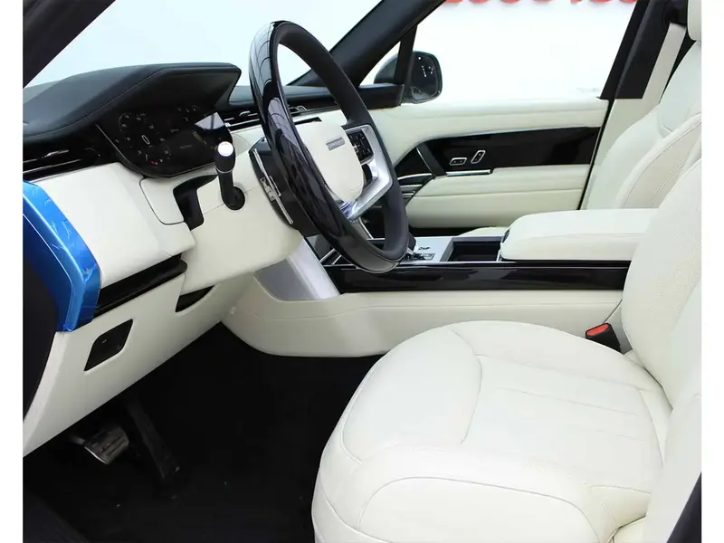 Land Rover Discovery 2025