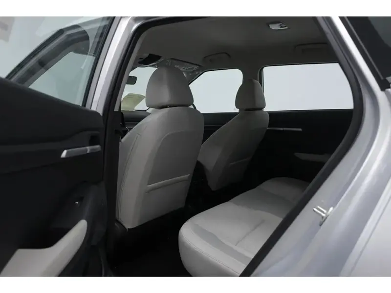 Discover undefined undefined Exterior Interior Images.Find all aspects and details of cars.