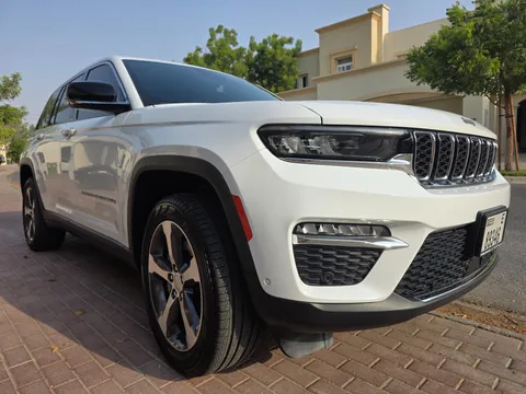 Jeep Cherokee 3.7 Limited 2023