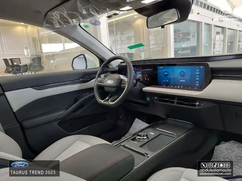 Ford Taurus 2025