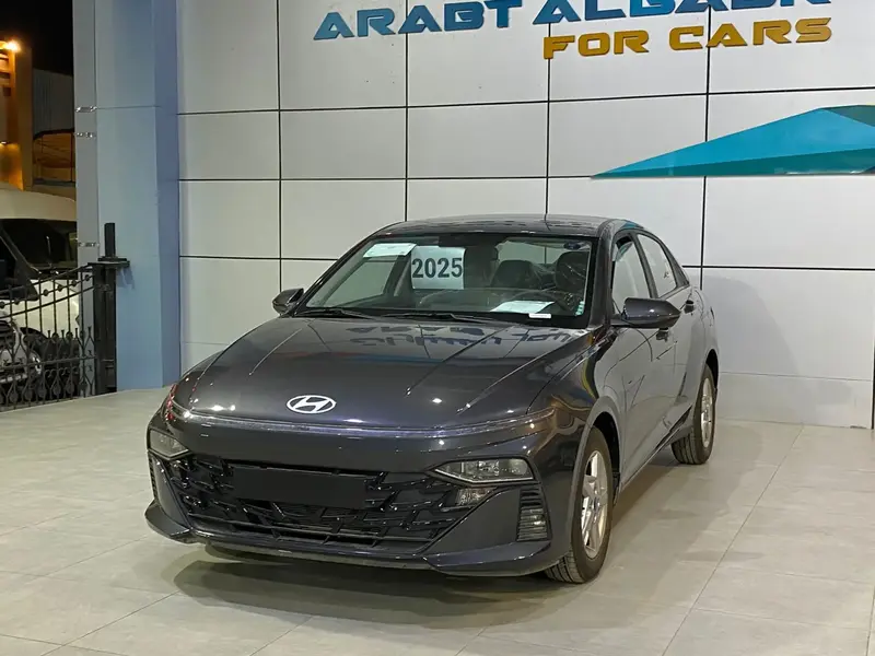 Discover undefined undefined Exterior Interior Images.Find all aspects and details of cars.
