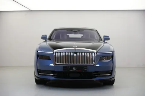 Discover undefined undefined Exterior Interior Images.Find all aspects and details of cars.