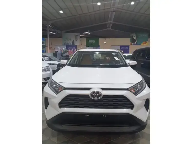 toyota toyota-rav4 image Toyota RAV4 2024