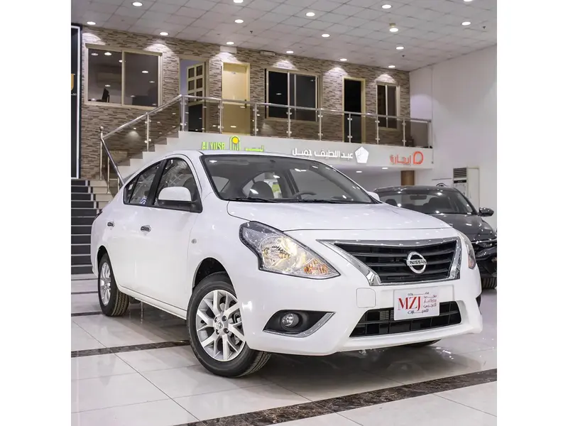 Nissan Sunny 2024