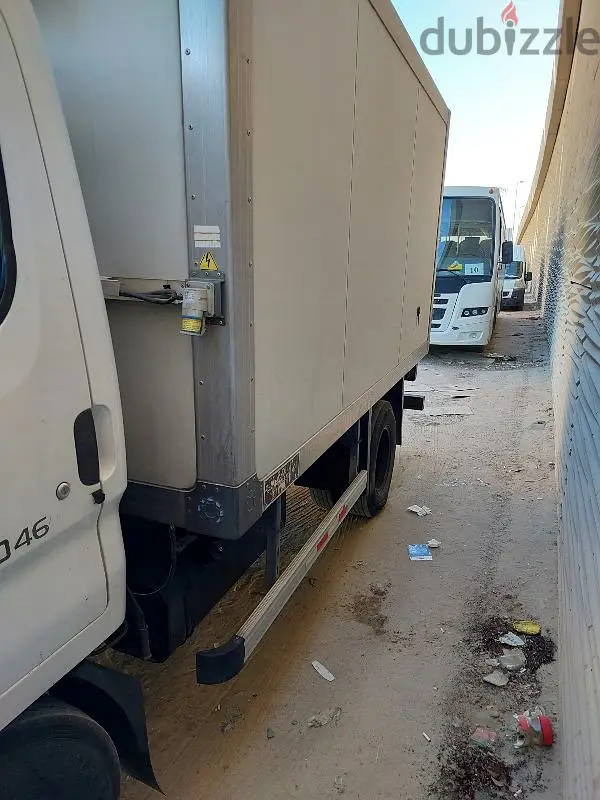 تويوتا كوستر 2011