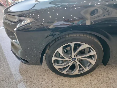 New Ford Taurus  2.0L EcoBoost Titanium 2025