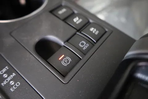 New Toyota Highlander  2.5L Hybrid GLE AWD  2023