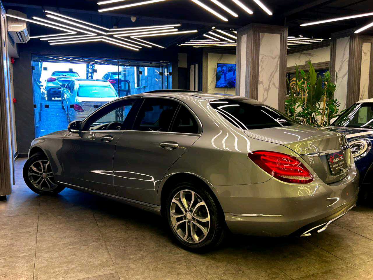 مرسيدس بنز C Class 2015