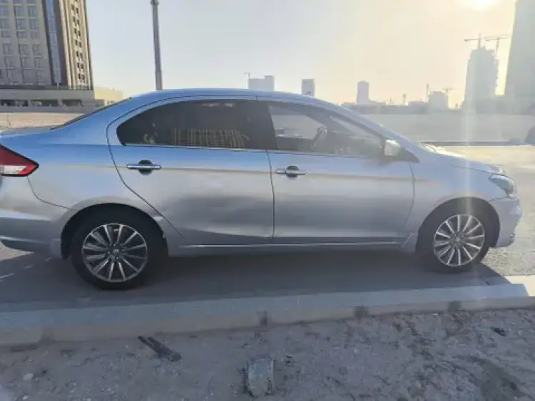 suzuki ciaz image Suzuki Ciaz 1.5L GL 2022