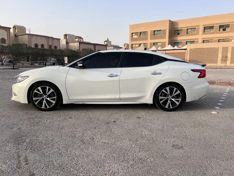 Nissan Maxima 2017