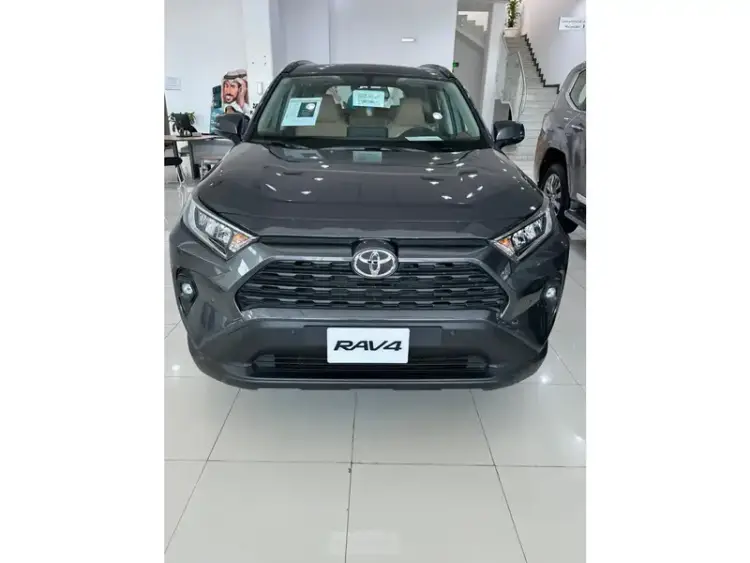 toyota toyota-rav4 image Toyota RAV4 2025