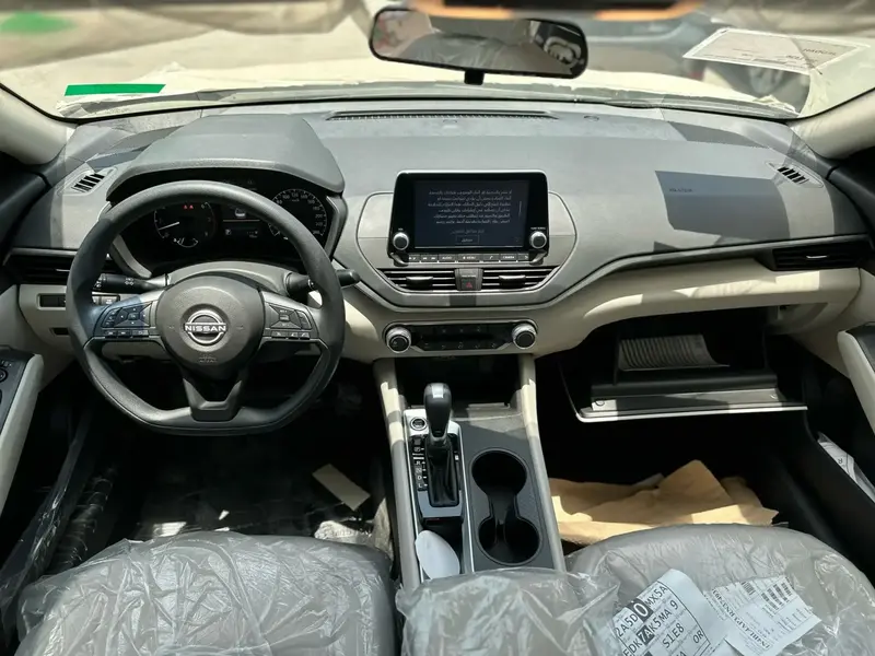 Nissan Altima 2024
