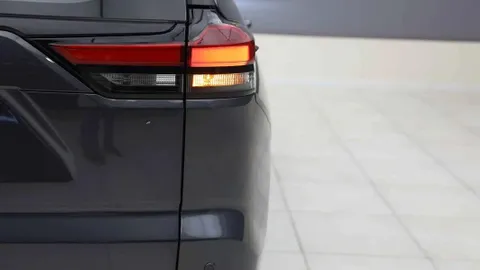 Discover undefined undefined Exterior Interior Images.Find all aspects and details of cars.
