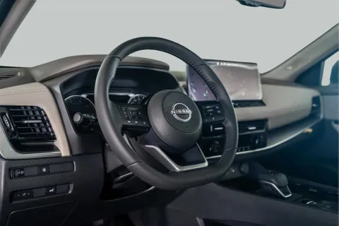 Nissan X-Trail 2.5 SV 4WD 2025