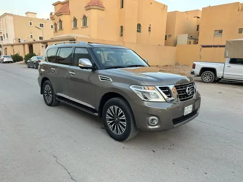 Discover undefined undefined Exterior Interior Images.Find all aspects and details of cars.
