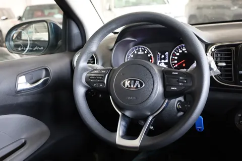 Kia Pegas 2021