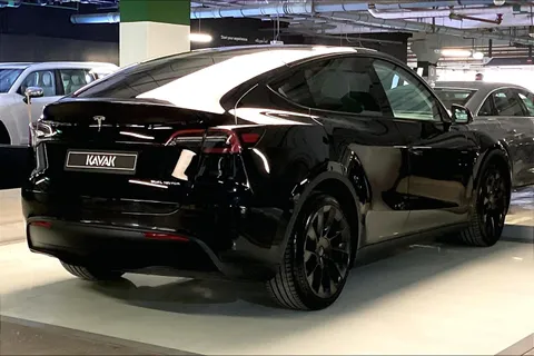 New Tesla Model Y 2023