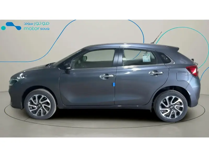 Discover undefined undefined Exterior Interior Images.Find all aspects and details of cars.