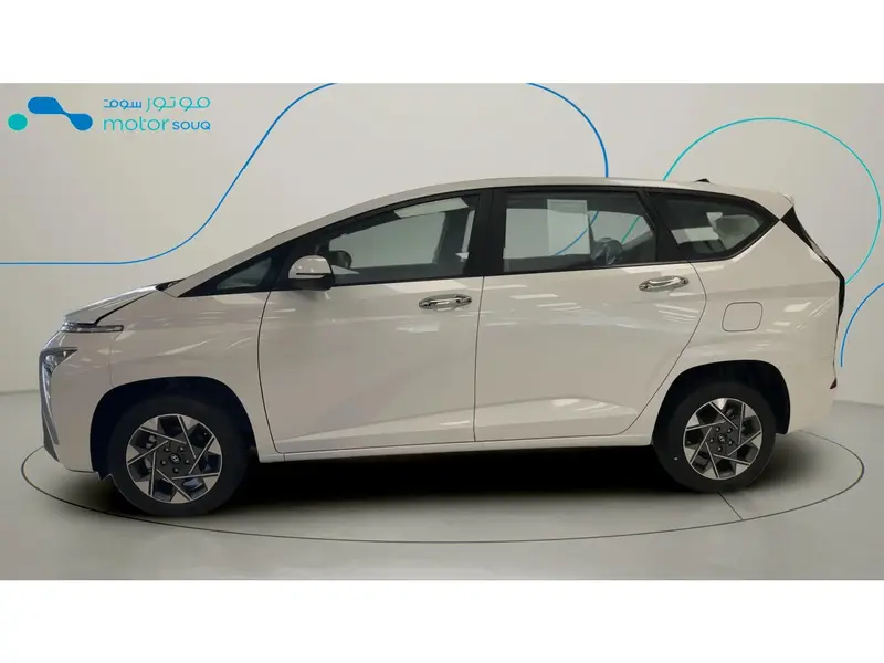 Discover undefined undefined Exterior Interior Images.Find all aspects and details of cars.