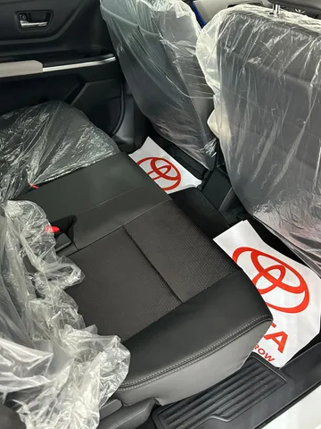 New Toyota Veloz 1.5L GLX 2024
