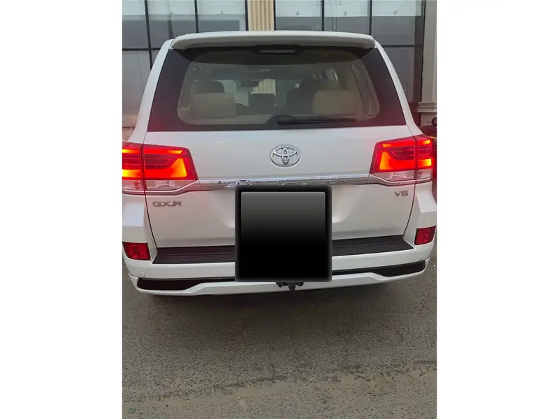 Toyota Land Cruiser Wagon 2017