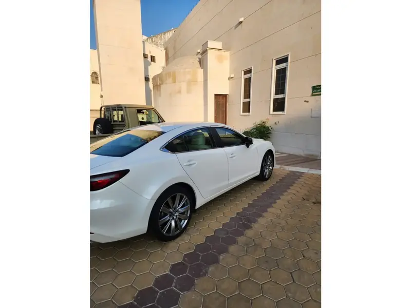 Mazda 6 2021