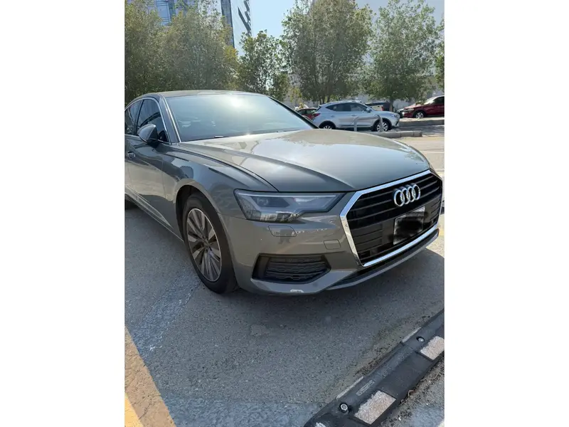 Discover undefined undefined Exterior Interior Images.Find all aspects and details of cars.