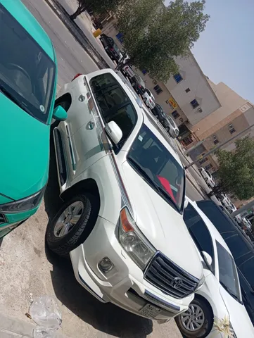 Toyota Land Cruiser 2014