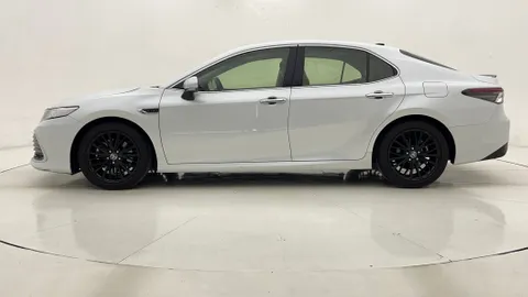 Toyota Camry 2023