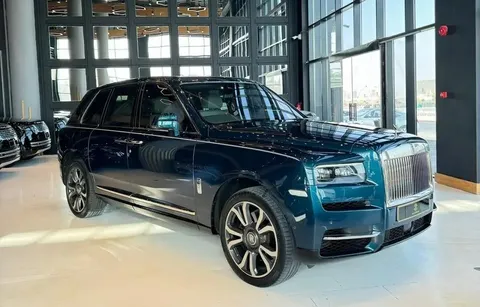 Discover undefined undefined Exterior Interior Images.Find all aspects and details of cars.