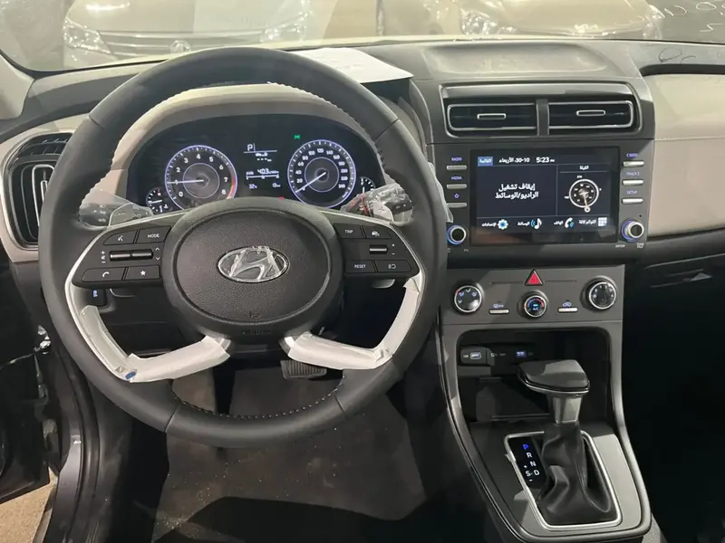Discover undefined undefined Exterior Interior Images.Find all aspects and details of cars.