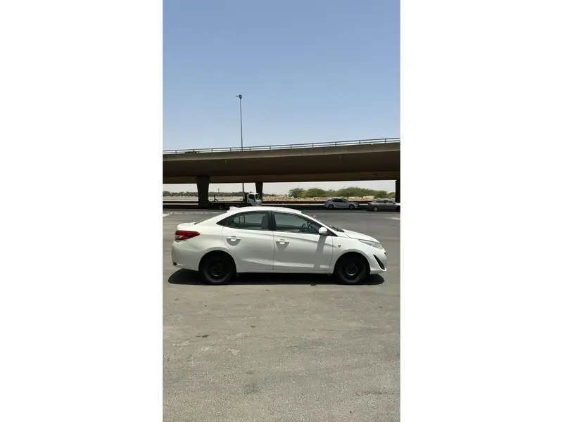 Discover undefined undefined Exterior Interior Images.Find all aspects and details of cars.
