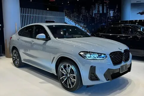 New BMW X4 2024