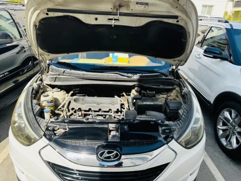 Hyundai Tucson 2.0L Full Option AWD 2015