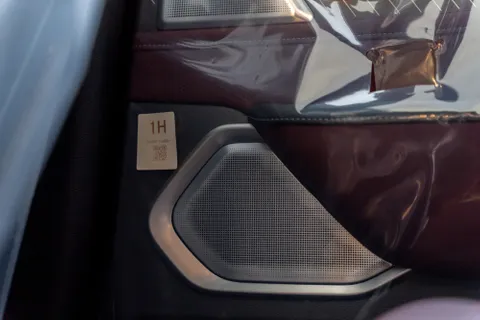 Discover undefined undefined Exterior Interior Images.Find all aspects and details of cars.