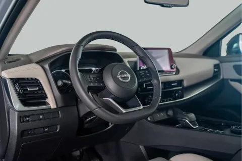 Nissan X-Trail 2.5 SV 4WD (7-Seater) 2025
